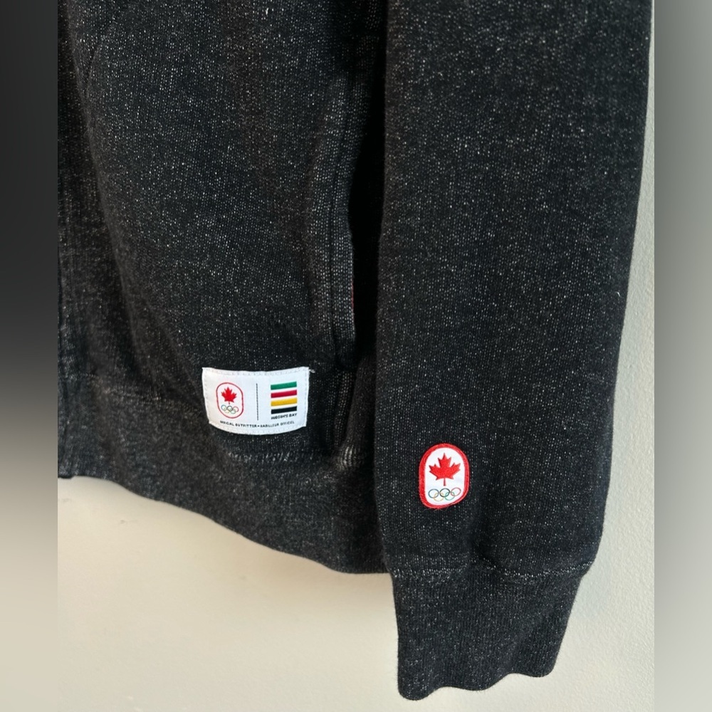 Hudson’s Bay Company Men’s Sweater Size L Full Zip Gray HBC Olympics Canada EUC - Picture 9 of 10